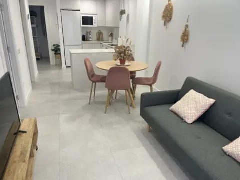 Piso en calle de Blasco, 16