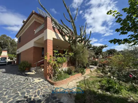 Casa en Carretera Argimont