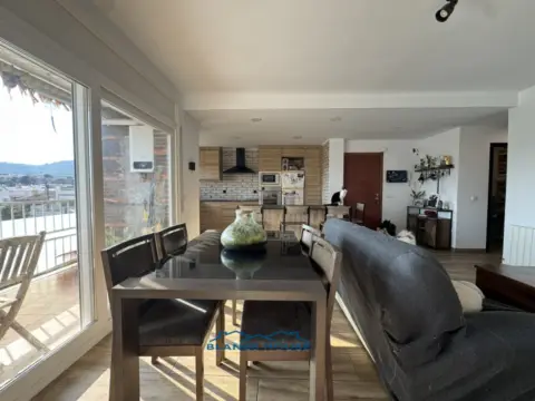 Piso en Avenida Mediterrani