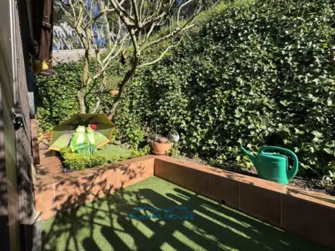 Casa en Carrer dels Roures