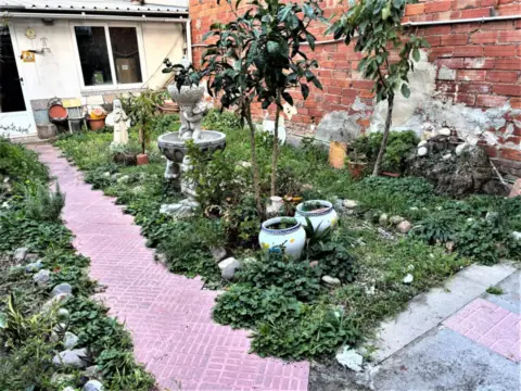 Casa en Carrer d'Àngel Guimerà