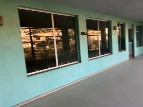 Local comercial en Carrer Oliver