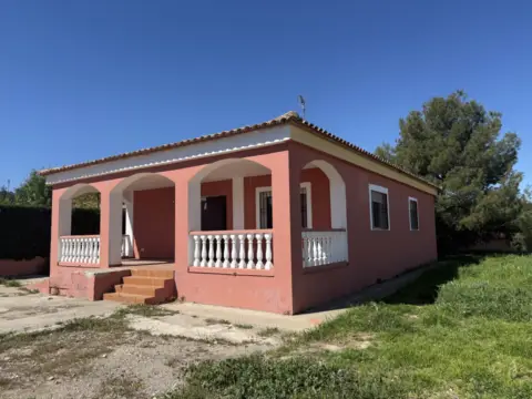 Chalet unifamiliar en calle Urano