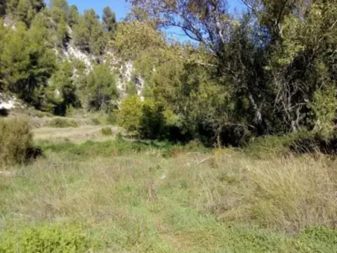 Terreno en Polígono Solana, nº 4