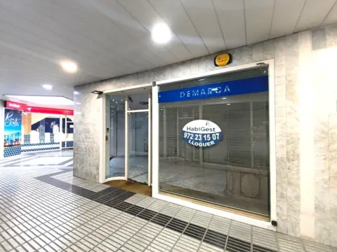 Local comercial en Carrer Migdia