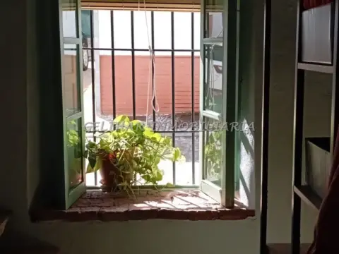 Casa en Zalamea La Real