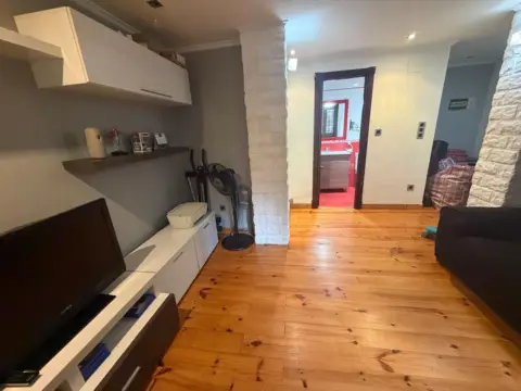 Piso en Grupo de la Paz