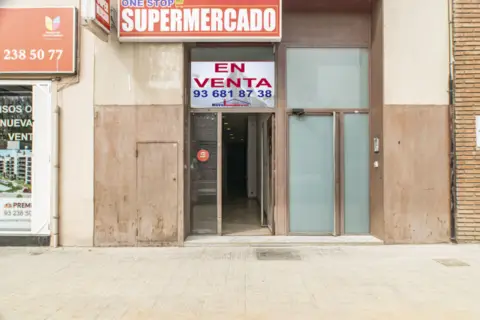 Local comercial en Avinguda de la Generalitat