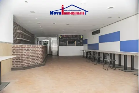 Local comercial en calle Riera del Mig