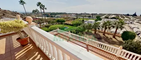 Casa en Urbanización Villas Almayate, nº N-340