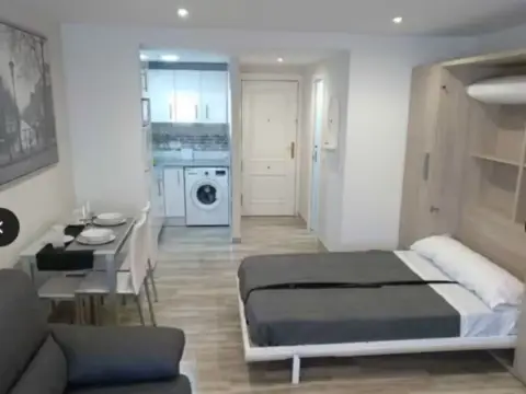 Piso en calle Pasillo Batería, 1