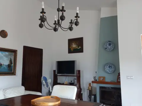 Casa en calle Montes Negros , nº 3