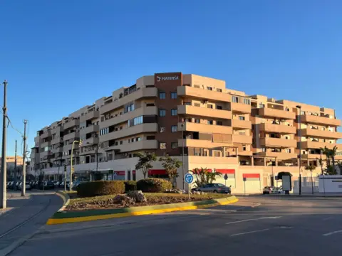 Garaje en Avenida de las Naciones, 1