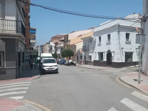 Piso en calle del Río, 3