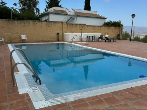 Piso en calle de la Feria, 1