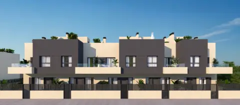 Chalet adosado en Avenida Condado de Huelva