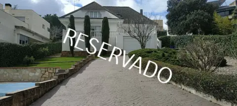 Chalet unifamiliar en calle de Luis Capelo