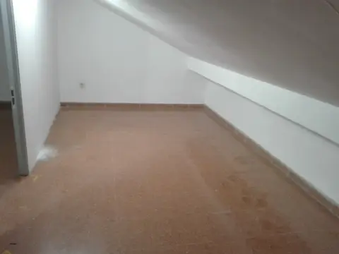 Trastero en calle de las Campanas