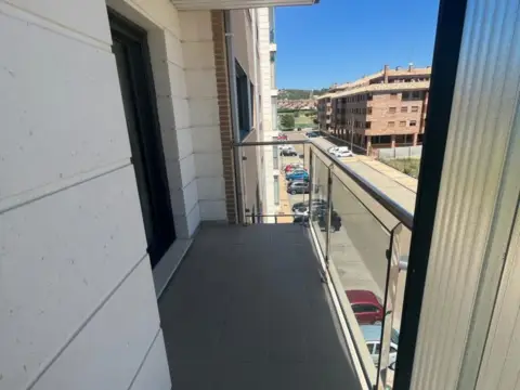 Piso en calle Miguel Servet