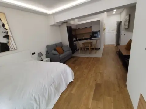 Estudio en calle Florida