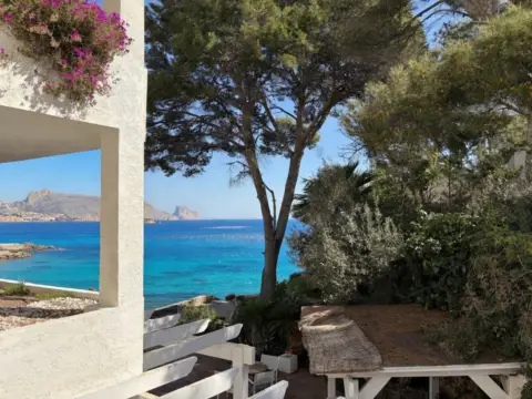 Casa pareada en calle de Cap Negre