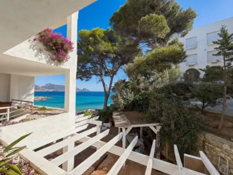 Casa pareada en calle de Cap Negre