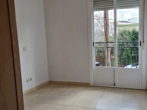 Piso en calle de la Villa