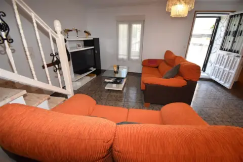 Casa adosada en Centro