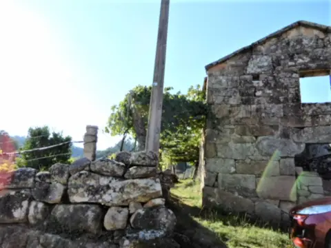 Casa en calle Concello