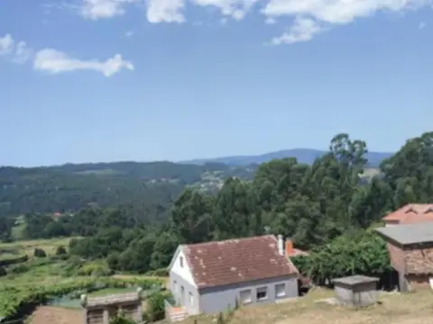 Casa en Vía Lugar O Salgueiral