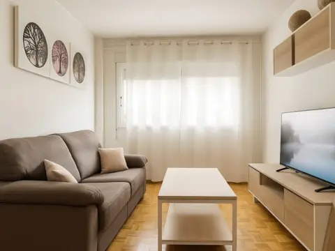 Piso en Naranjo-La Serna