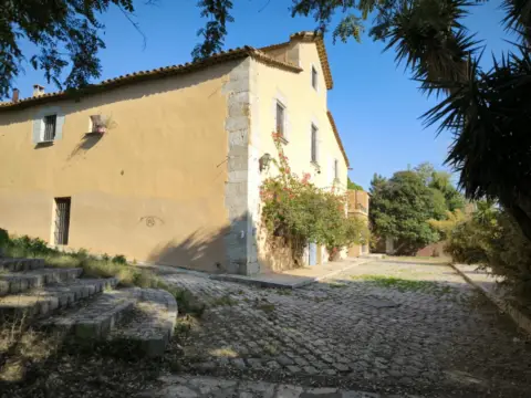 Finca rústica en Camí de Mataró, 21