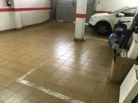 Garaje en Avinguda Verge de Nuria, 22