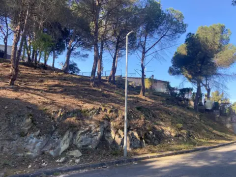 Terreno en Carrer del Dotze de Febrer, 34
