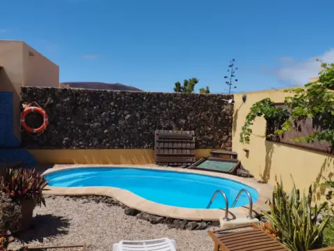 Chalet unifamiliar en calle Sabina