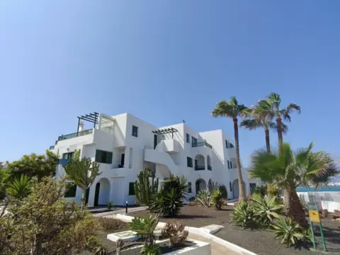 Piso en Avenida Grandes Playas