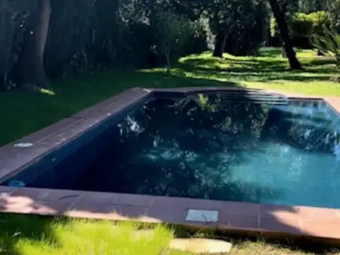 Casa en calle de los Pinos