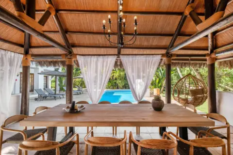 Casa en calle de los Olivos, 1