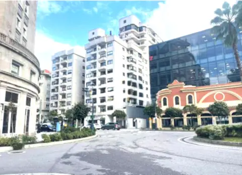 Piso en Avenida de García Barbón