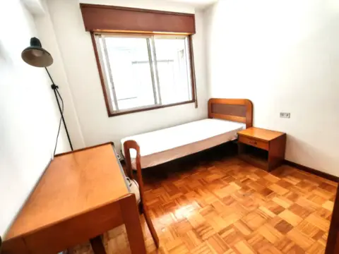 Piso en calle de Barcelona, 1