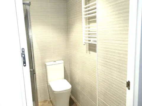 Piso en Avenida Camelias