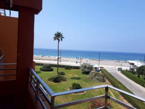 Piso en calle Urbanizacion Jardines del Mar Playa