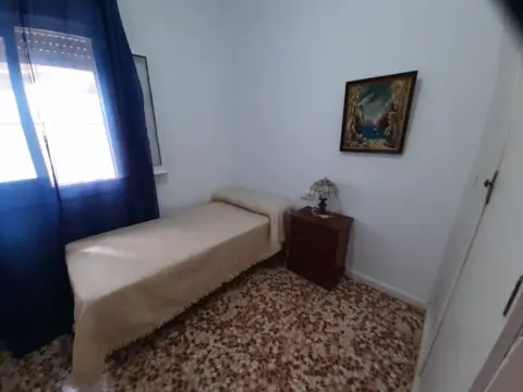 Piso en calle de Ayamonte