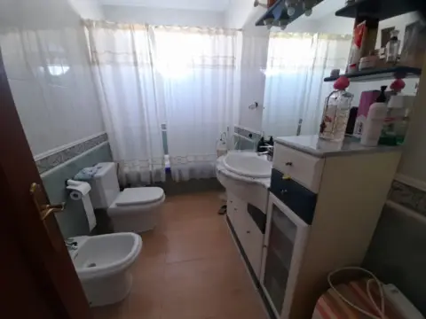 Chalet unifamiliar en calle de Salmón