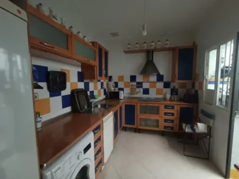 Piso en calle de Matías Cabot