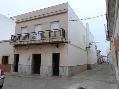 Casa en calle de los Hermanos Pinzón