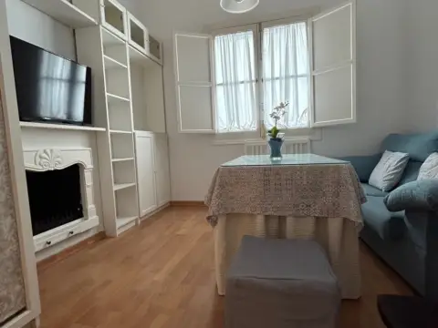 Piso en Encarnación-Regina