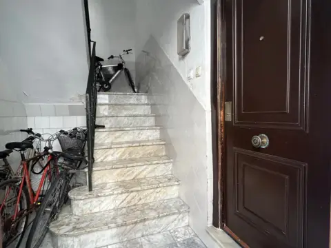 Piso en Feria-Alameda