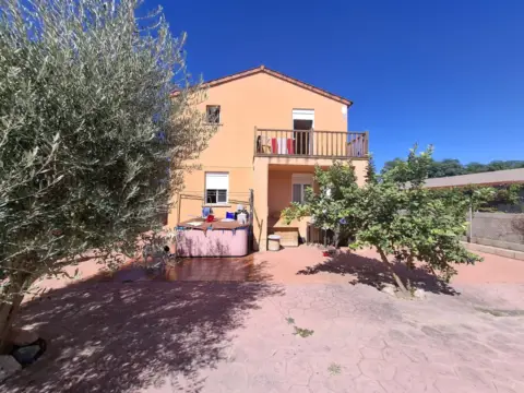 Casa en Carrer del Camí dels Majols