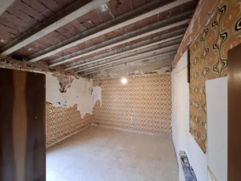 Casa pareada en Carrer de Baix